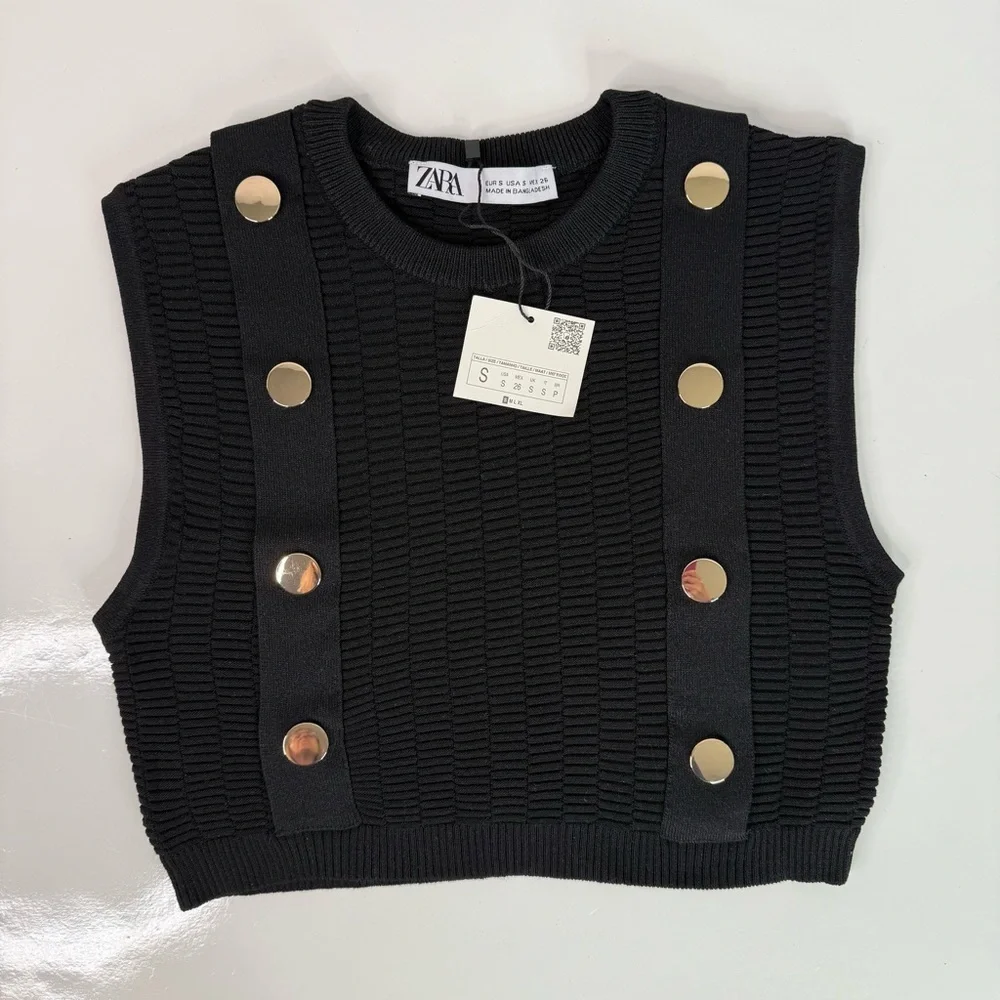 NEW ZARA S Black Sleeveless Crop Top Knit Vest Gold Button Accents Small NWT - Picture 2 of 15